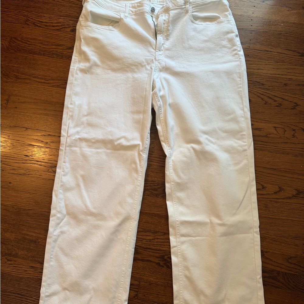 Old Navy High-Rise Wide Leg Jeans in White